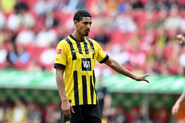 app下载-图片报：多特支付阿莱200万欧遣散费被拒，球员索要至少600万