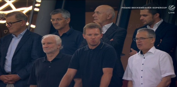 app下载-德超杯决赛拜仁vs斯图加特，德国国家队主帅纳格尔斯曼现场观战