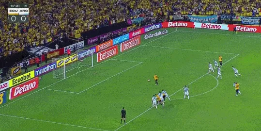 视频直播-瓦伦西亚点球罚进，为主队取得领先，厄瓜多尔1-0