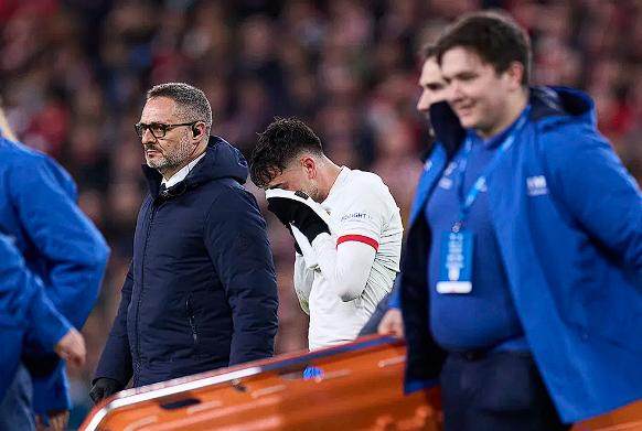 视频直播-两大主力报销，巴萨还怎么踢那不勒斯？