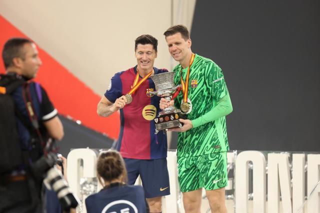 1737502407331033645.jpg GhIGLfeWAAAodLR.jpg