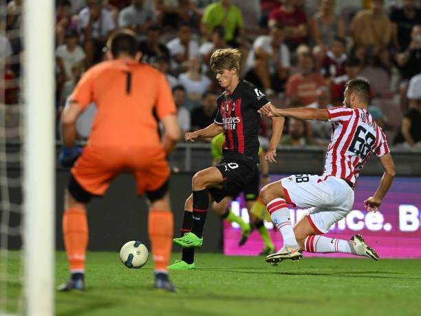 1659831393066045262.jpeg -612x612.jpeg